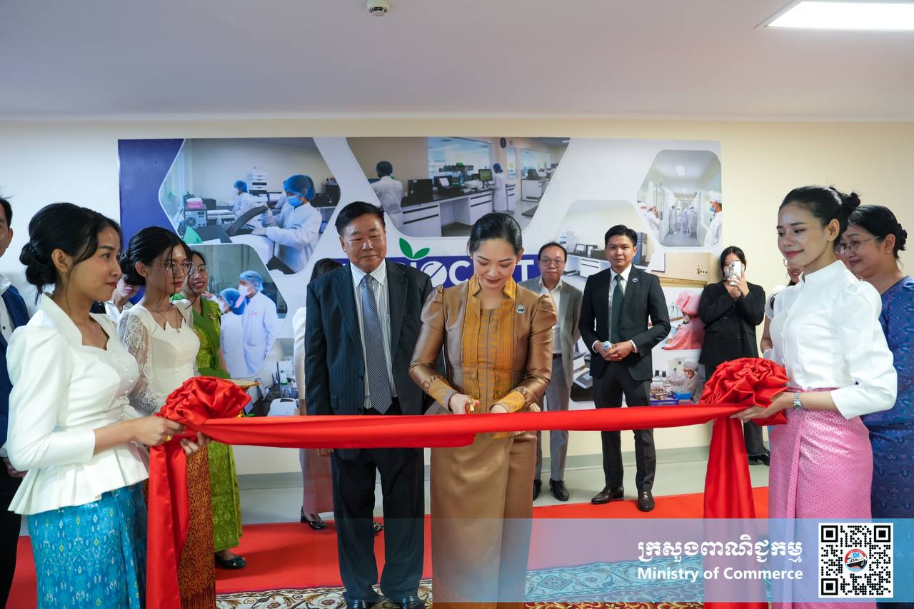 Labiocert公式研究所開設式典、Phnom Penh